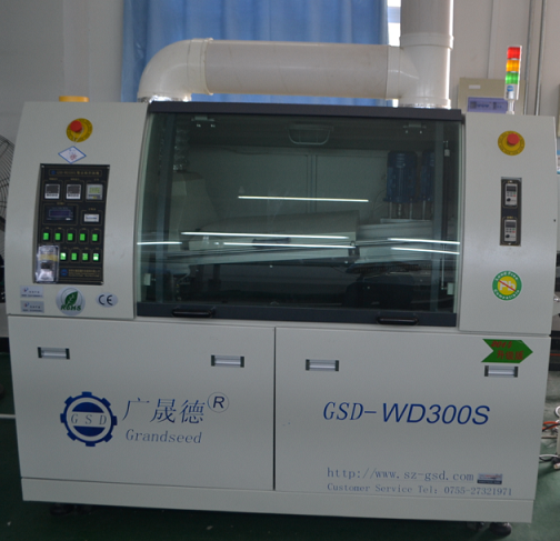 無(wú)鉛波峰焊機(jī)